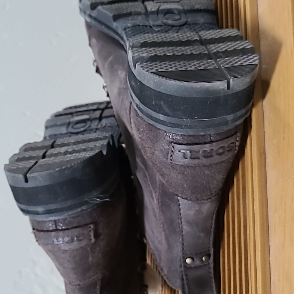 Brown almost new sorel winter boots size women’s 6 - Picture 7 of 7